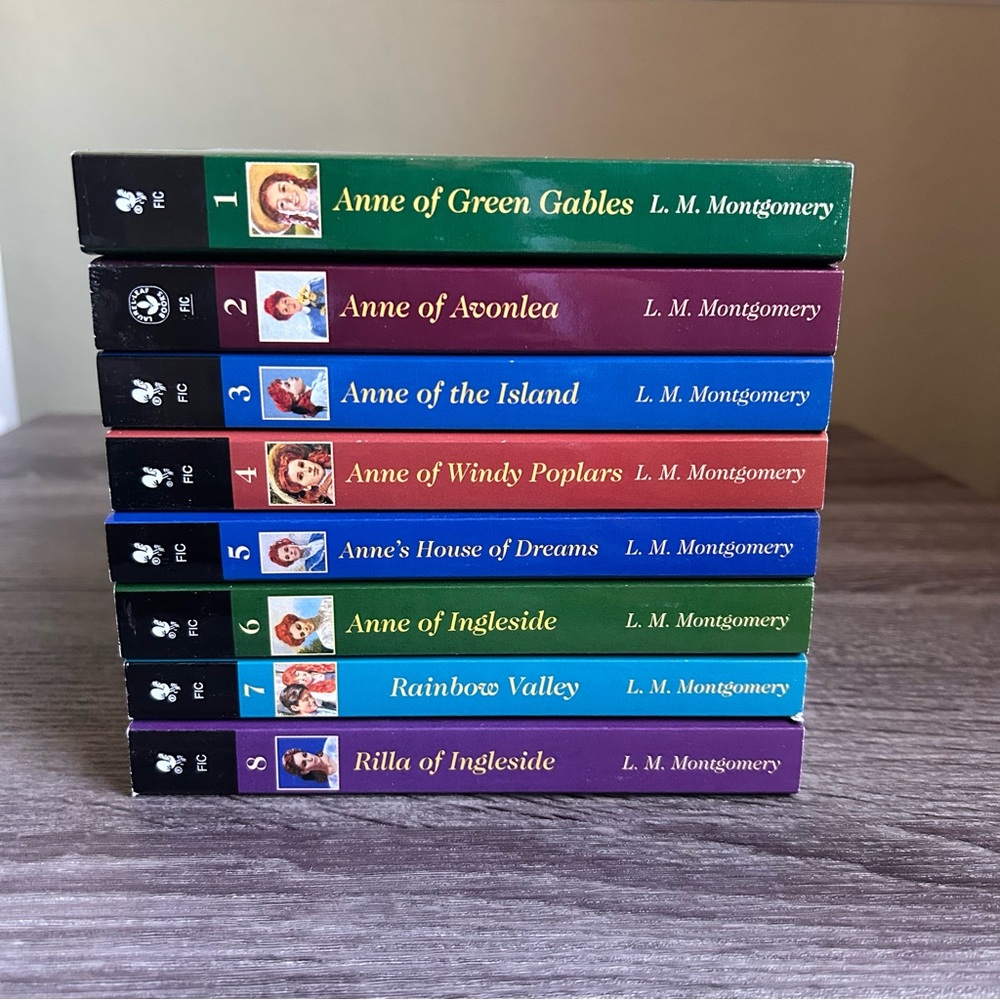 Anne of Green Gables Book Collection, New Without Tags - Picture 2 of 3